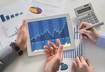 Navigating the Future of Executive Search and Leadership Consulting